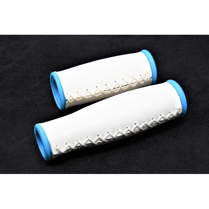 Pair Luxury White & Blue Hand Stitch Look Bike Handlebar Grips 2 Sizes Gripshift