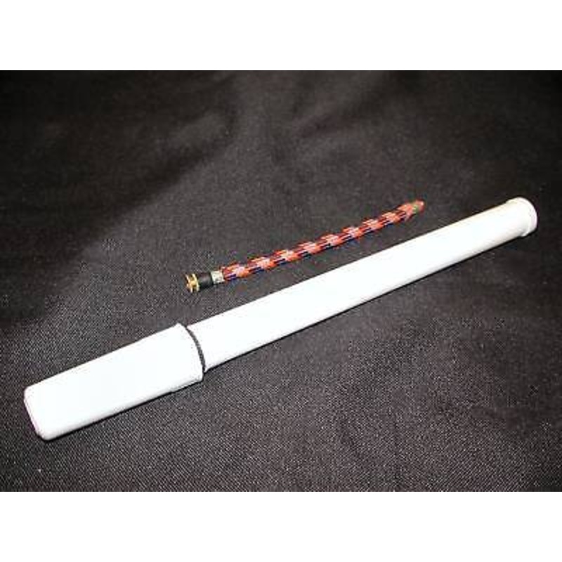 12 BIKE PUMP CONVENTIONAL ENGLISH STYLE WITH CONNECTOR WHITE IDEAL 80’s SHOPPER