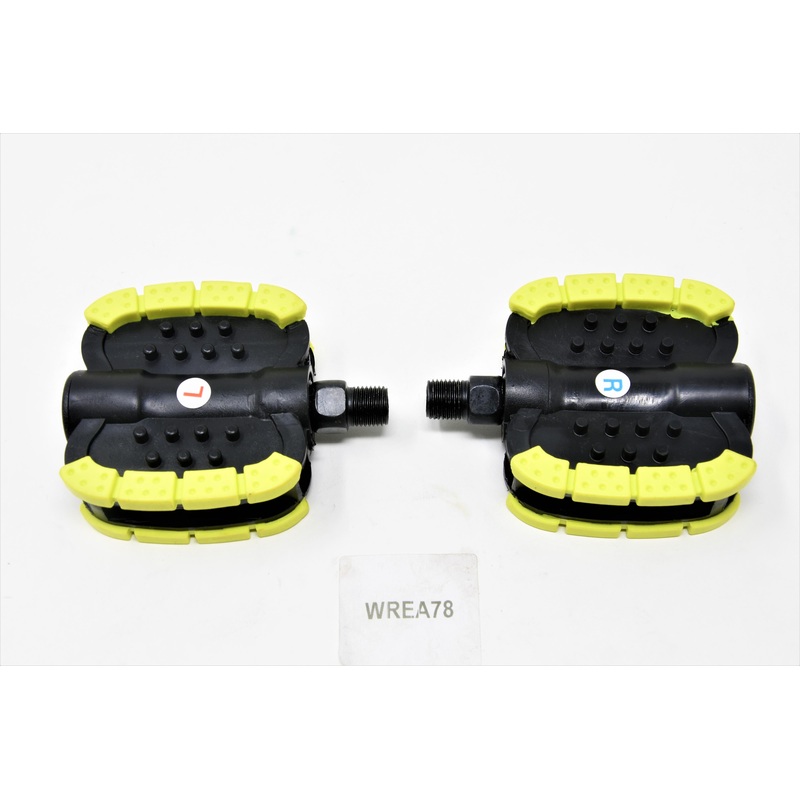 Raleigh Strika 16 Bike  Pedals Black & Yellow Suit Most Small Kids Junior Bikes