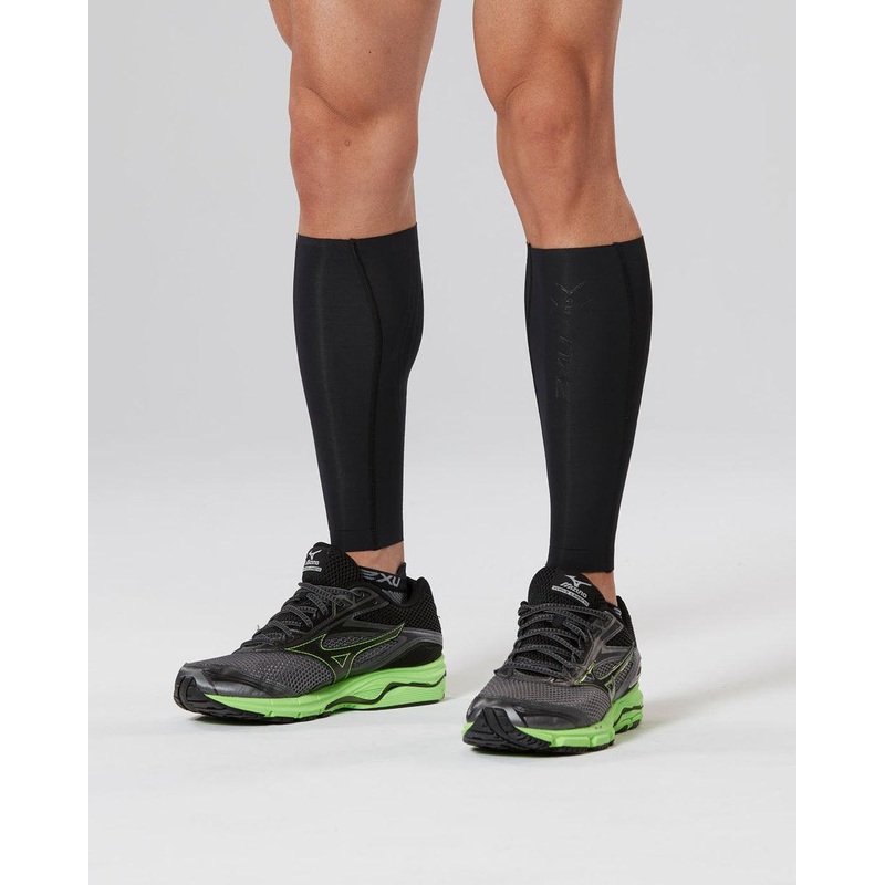 2XU UA3064B Light Speed Comp Calf Guards (Black/Nero)