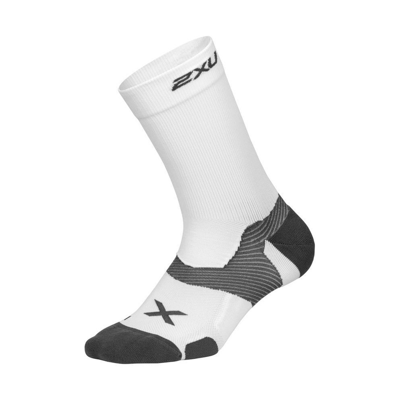 2XU UA5053E Vectr Cushion Crew Unisex Compression Socks (White/Grey)