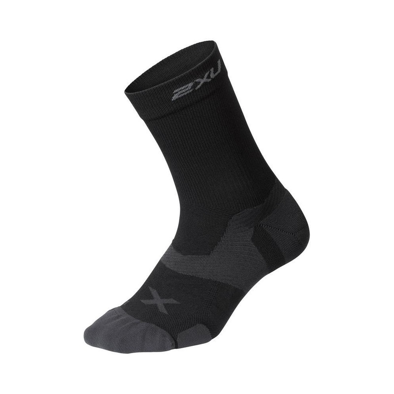 2XU UA5053E Vectr Cushion Crew Unisex Compression Socks (Black/Titanium)