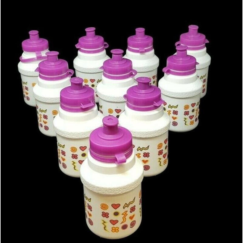 JOB LOT OF 10 X SMALL WHITE HEARTS AND FLOWERS BIKE WATER BOTTLES KIDS FOOTBALL DRINKS BOTTLES
