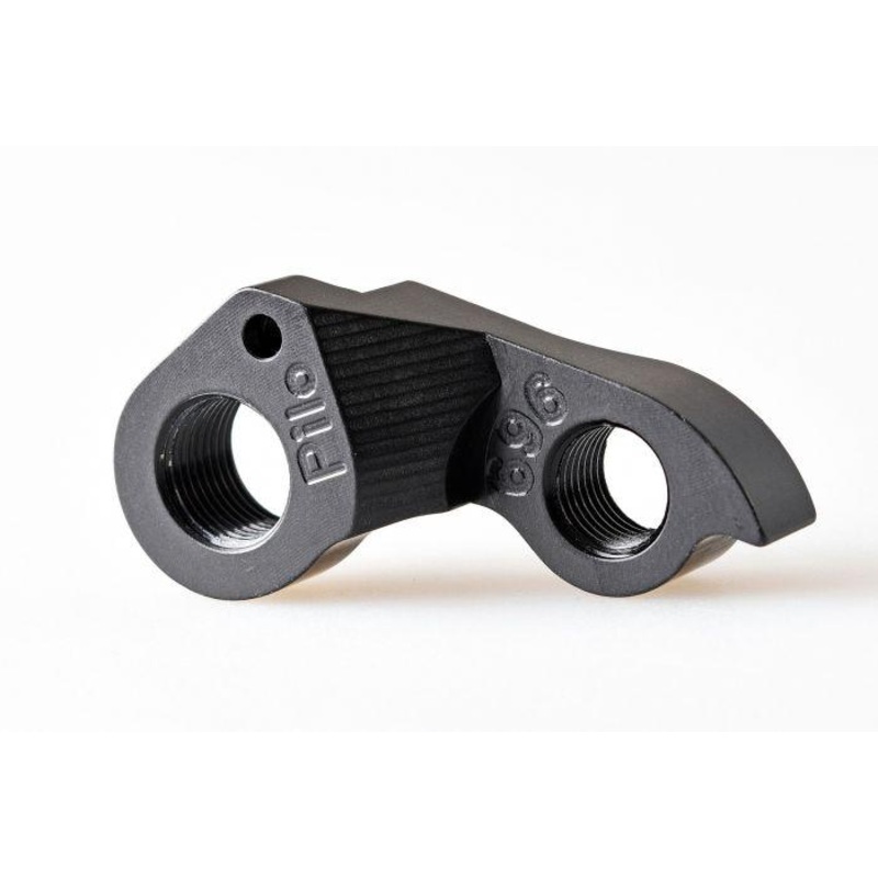 Pilo D696 Derailleur Hanger for Cannondale, GT