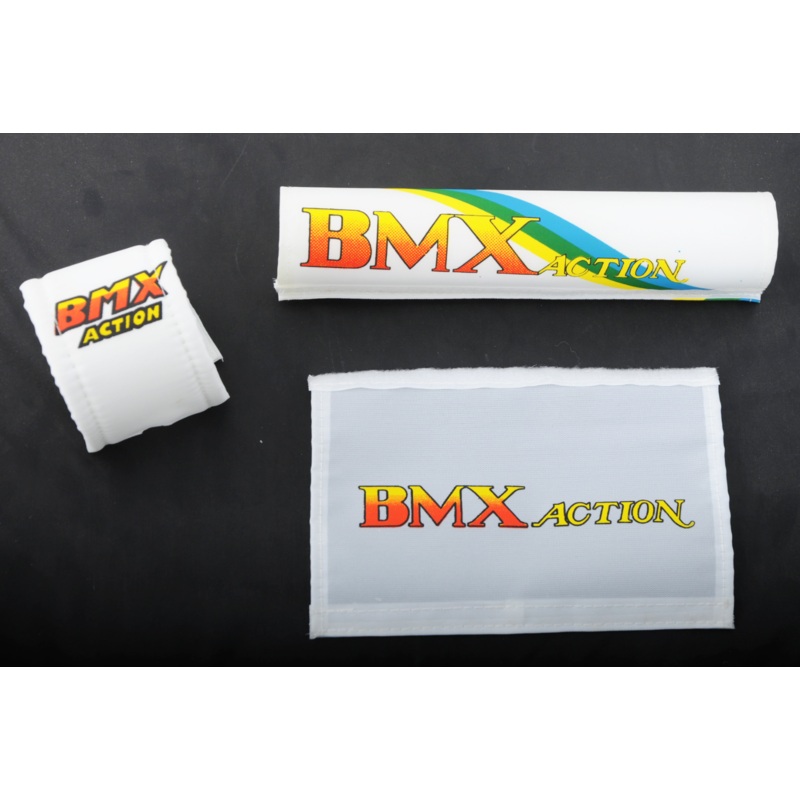 OLD SCHOOL BMX BIKE RETRO 80s or 90s 3 PIECE HANDLE BAR-STEM-FRAME PAD SET MEDUIM SIZE WHITE CRASH PAD SET