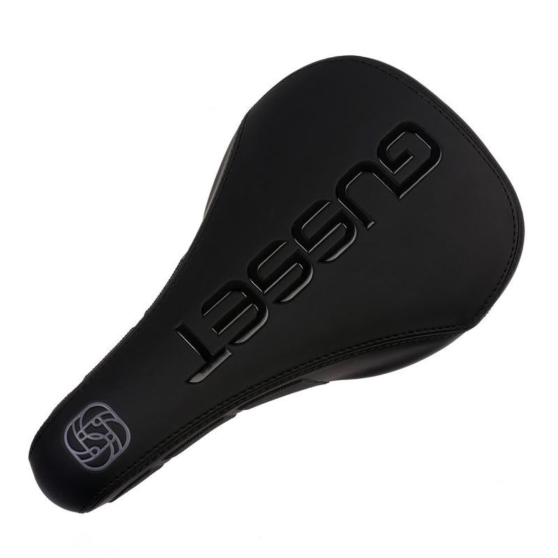 Gusset S2 DJ Saddle|Black|234mm x 132mm