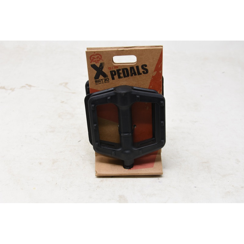 Pair Black Resin 9/16 MTB or BMX Bike Platform Pedals For Three Piece Crank