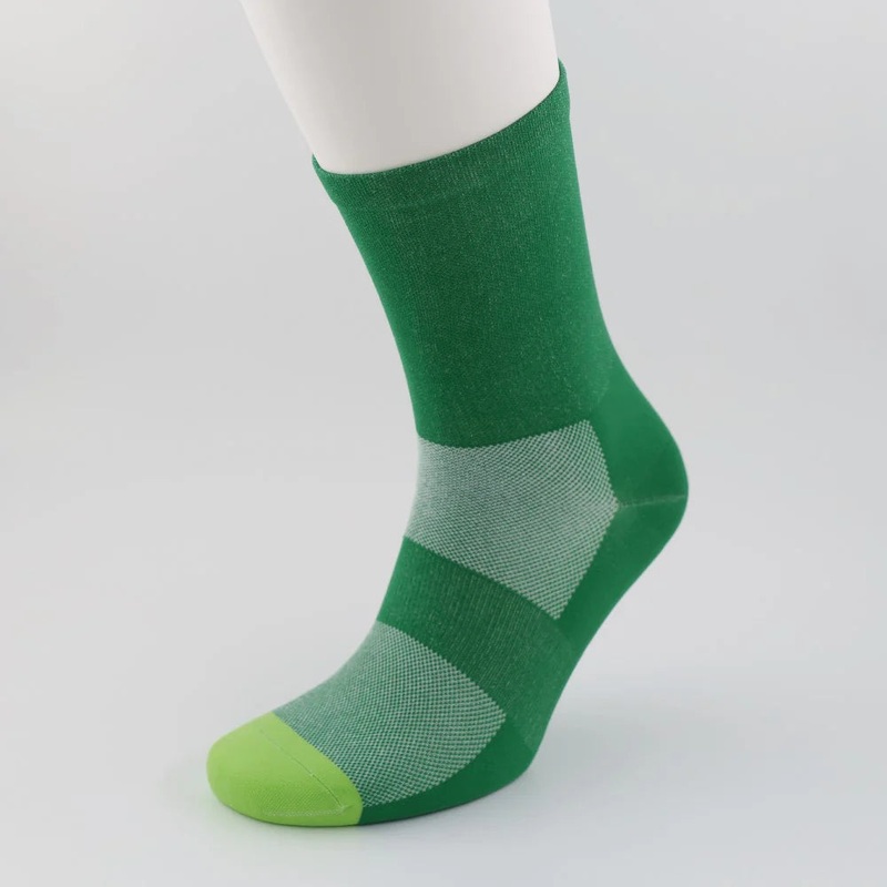 Veto Aero Socks – Green Envy|S-M (EU 36-40 UK 3-7)|M-L (EU 41-46 UK 7-11)
