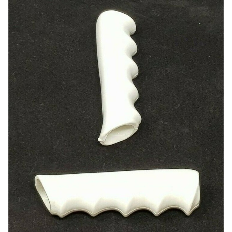 PAIR OF RARE HARD TO FIND 22mm 3/4WHITE HANDLEBAR GRIPS FOR MOWER TRIKE TOYS